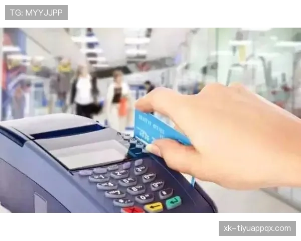 程语轩训练完直接去奢侈品店刷卡，这自律和消费观也太割裂了