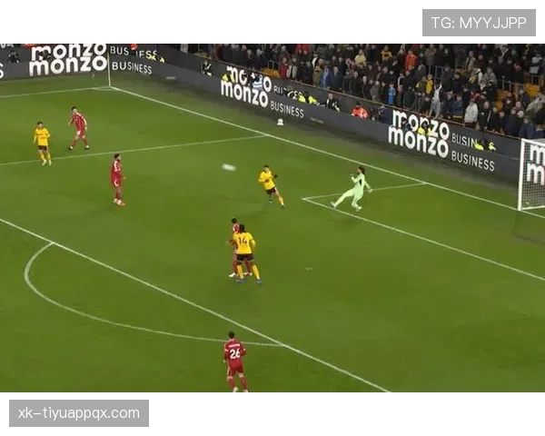 利物浦防线频繁被打身后，本质是压迫结构失效